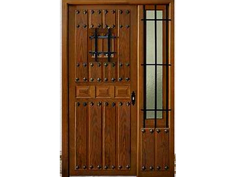 Puerta Elegante de Cedro Biblioteca Ecuador