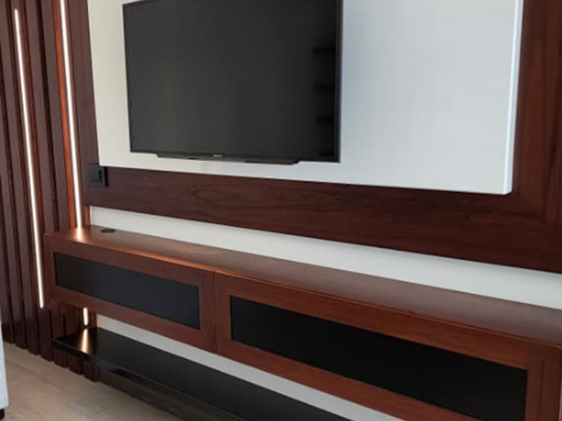 MUEBLE TELEVISIÓN CAÑAR