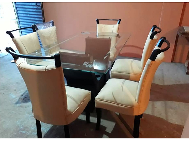 Mesa Comedor Vidrio Quito