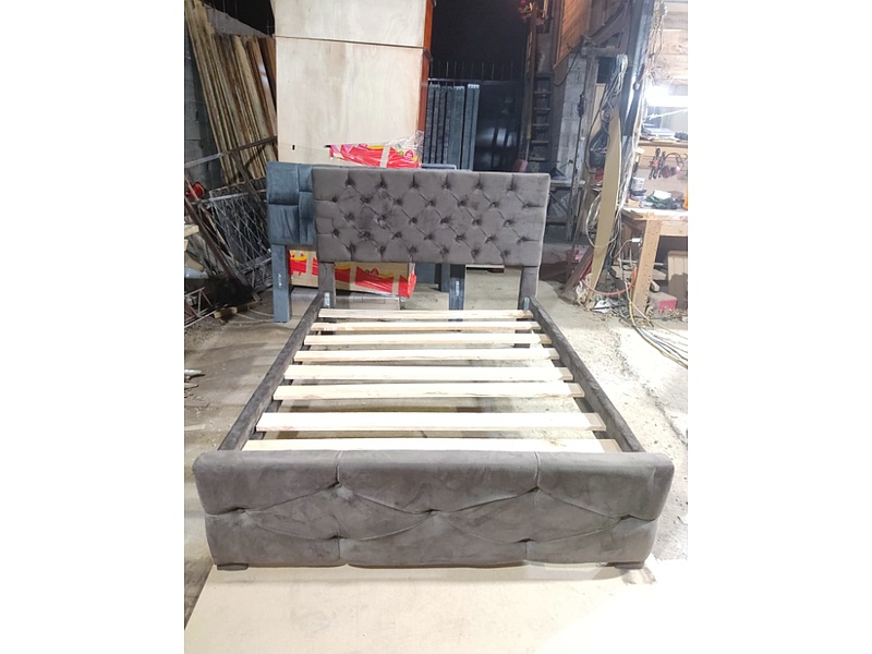 Cama Madera  Quito