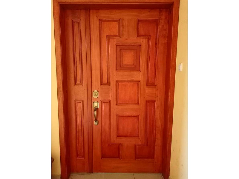 Puerta Madera Quito