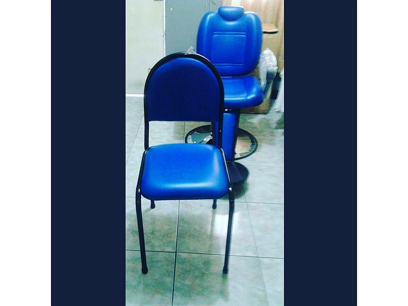 Silla de cuerina azul Ecuador