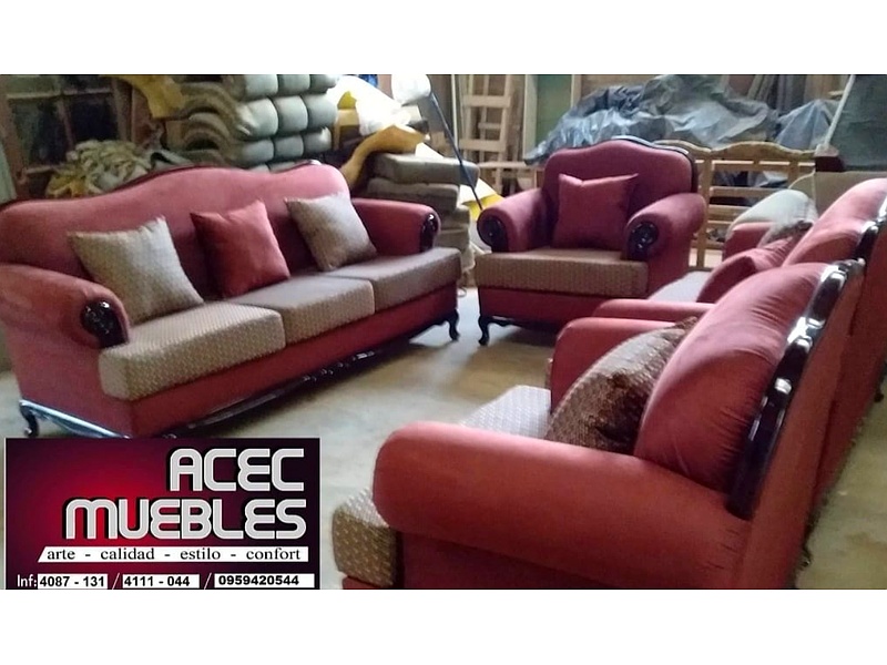Sala de tela roja Ecuador