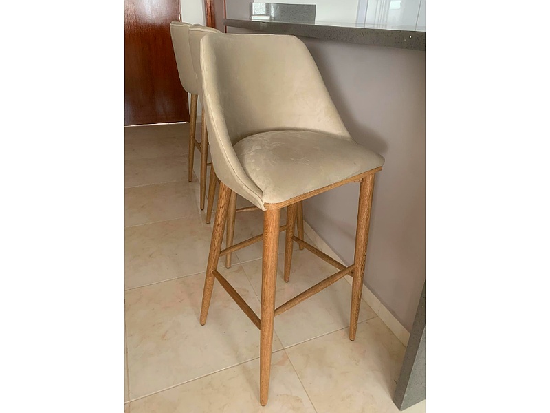 Silla con Respaldo Alto Cuenca