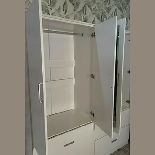 Guardaropa para hogar