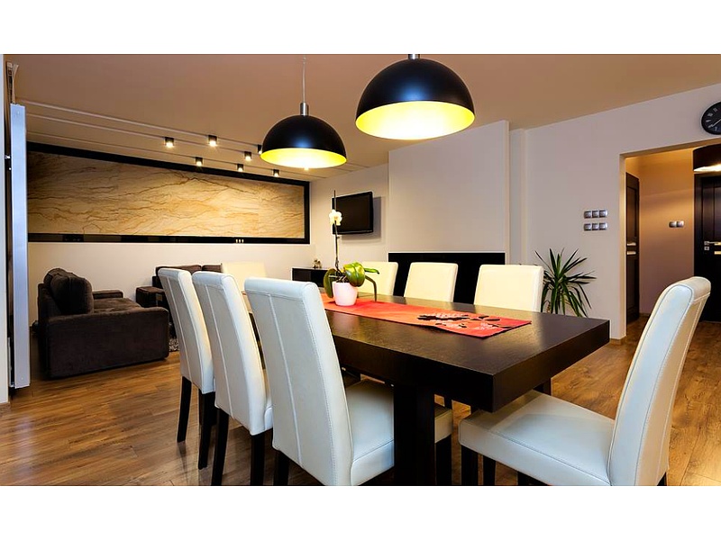 Mesa de comedor 3v Ecuador