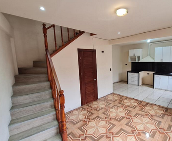 Acogedora Casa Ecuador