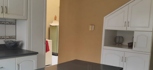 Casa en Venta en Cdla Ecuador 
