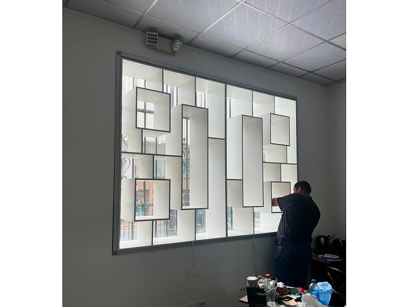 Exhibidor Para Ventana Ecuador M.3DIAZ