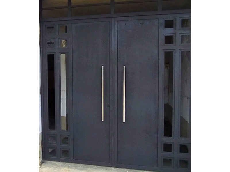 Puerta Garaje Acero Ecuador 