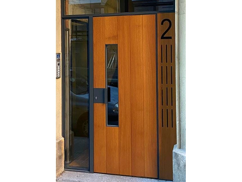 Puertas madera Sólida Ecuador