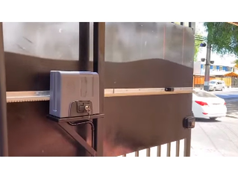 Puerta Garaje Geométrico Ecuador