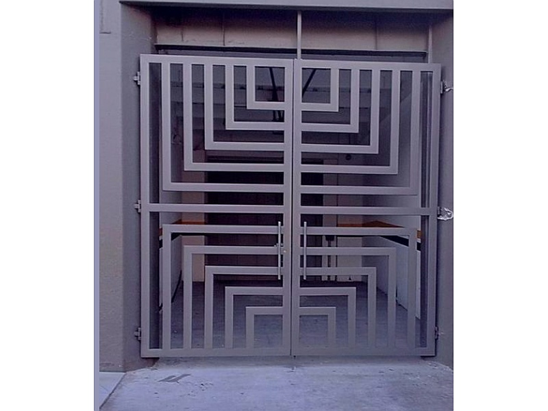 Puerta Garaje Cantilever Ecuador