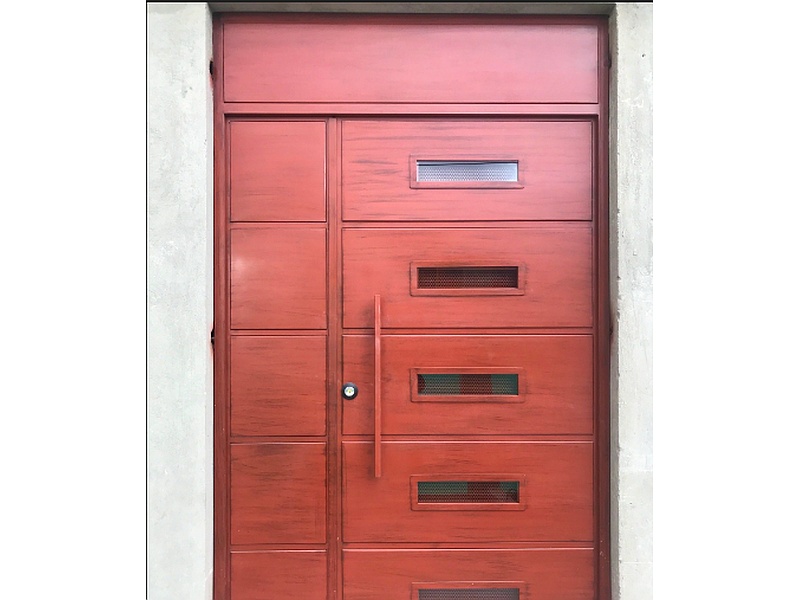 Puerta  abatible Ecuador  