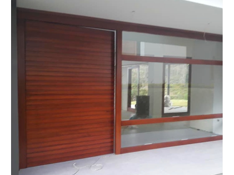 Puertas Macizas MDF Ecuador