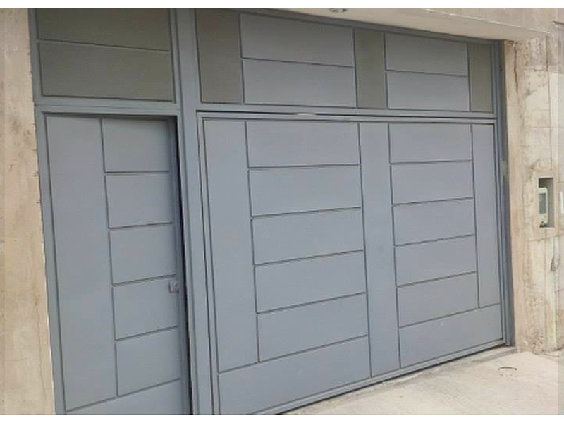 Puerta Garaje Acero Reforzado Ecuador