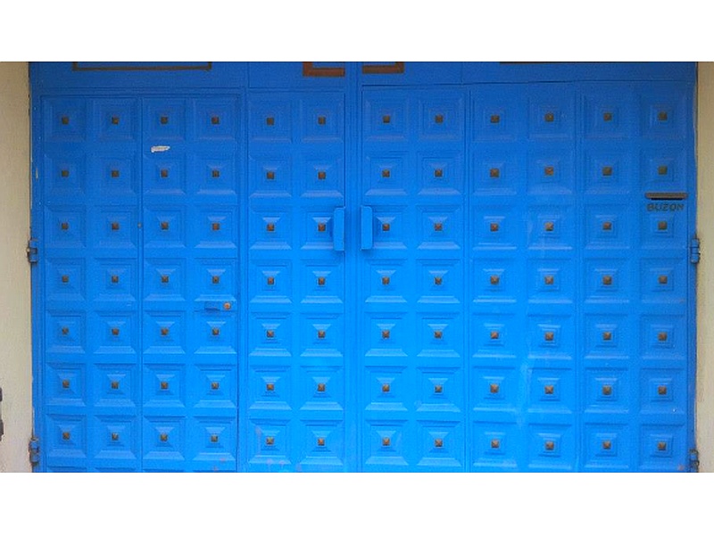 Puerta Garaje PVC Ecuador  