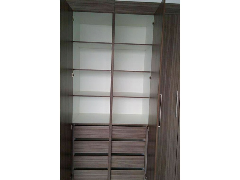 Closets roble Ecuador 