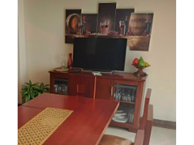 Muebles para la Tv de Madera Riobamba 
