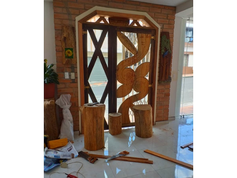 Puertas de madera Ibarra 