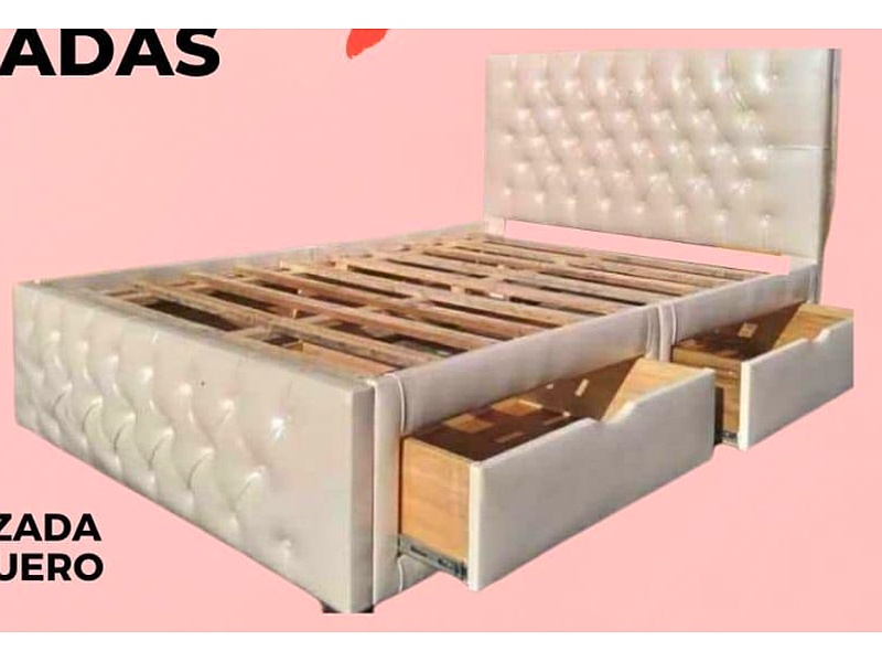 Cama tapizada con almacenamiento Ecuador