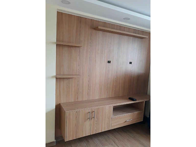 rack de tv con soporte Quito