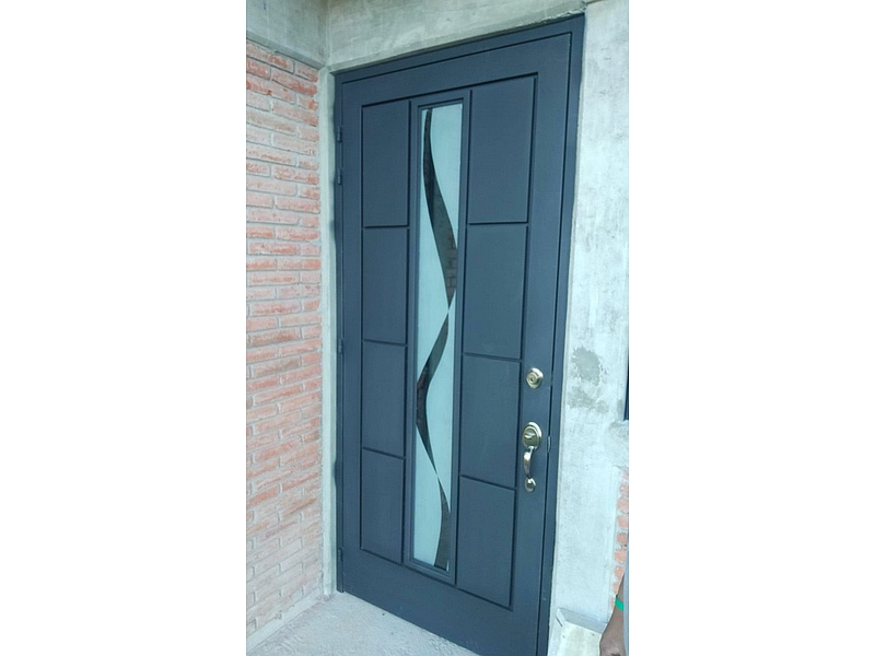 Puerta metálica Manta