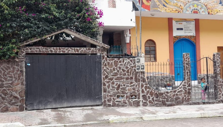 Lámina de pieda Ambato