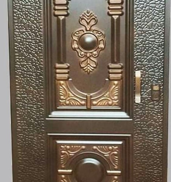 Puerta Metal Cuenca