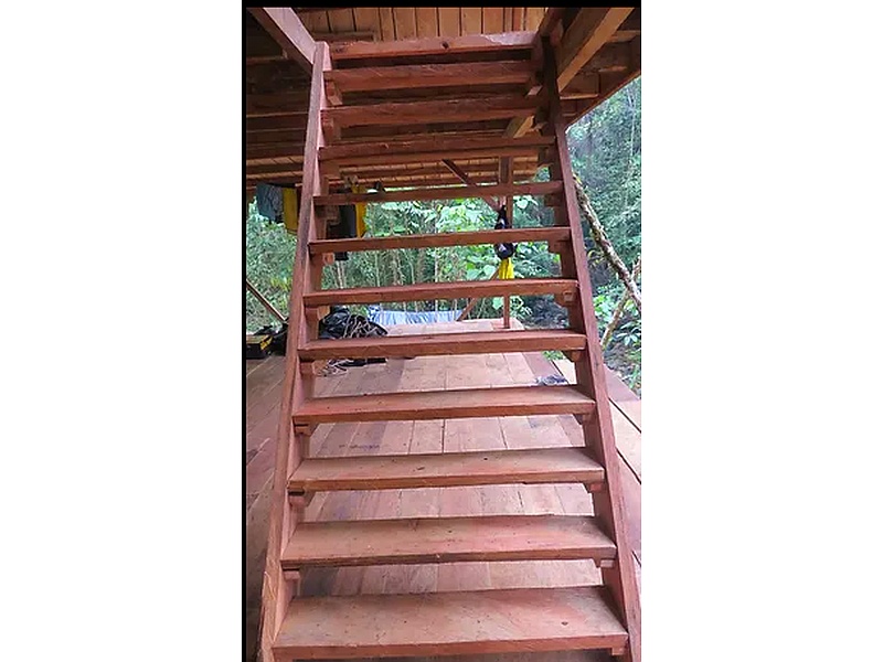 Escaleras madera Ecuador