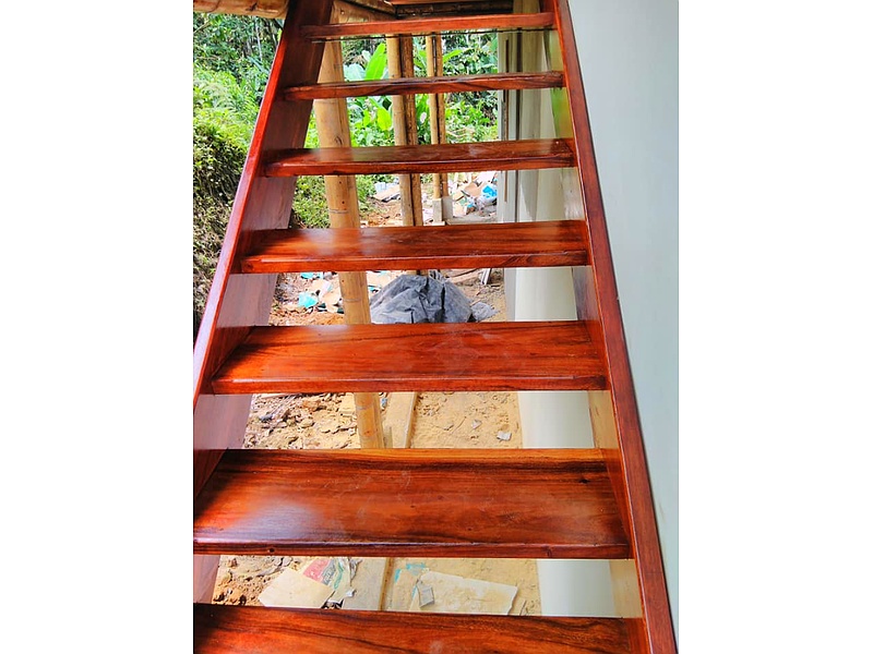 Escaleras madera Ecuador