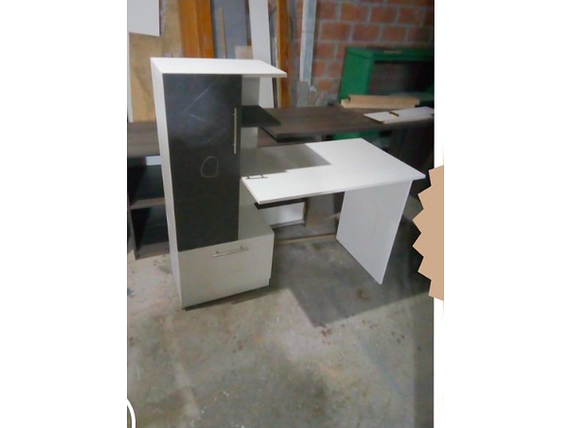 escritorio melamina Ibarra