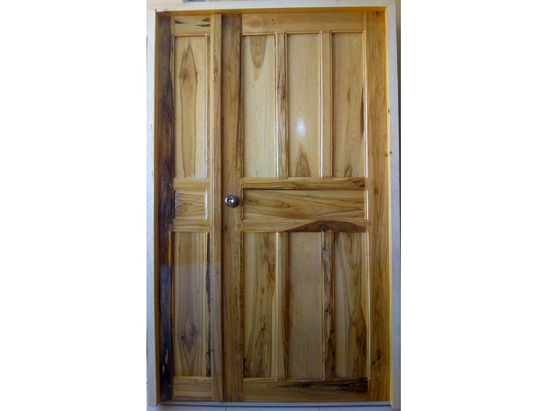 puerta madera Ibarra