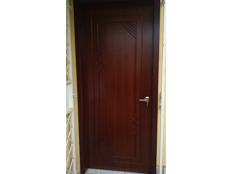 puerta principal madera Ibarra