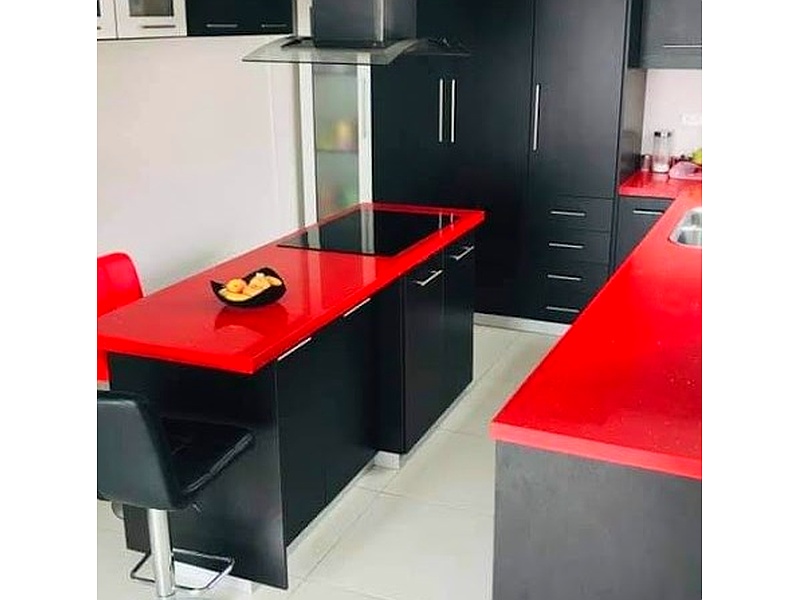 modulares rojos de cocina Ibarra