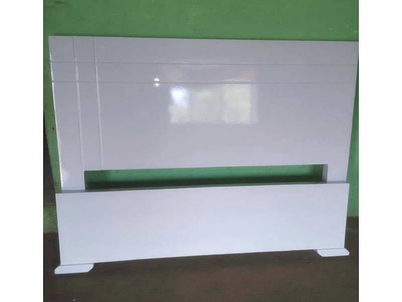 respaldo  de cama blanco Ibarra