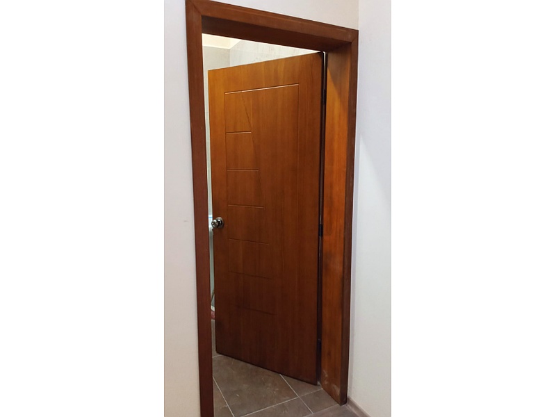 puerta nogal Ibarra