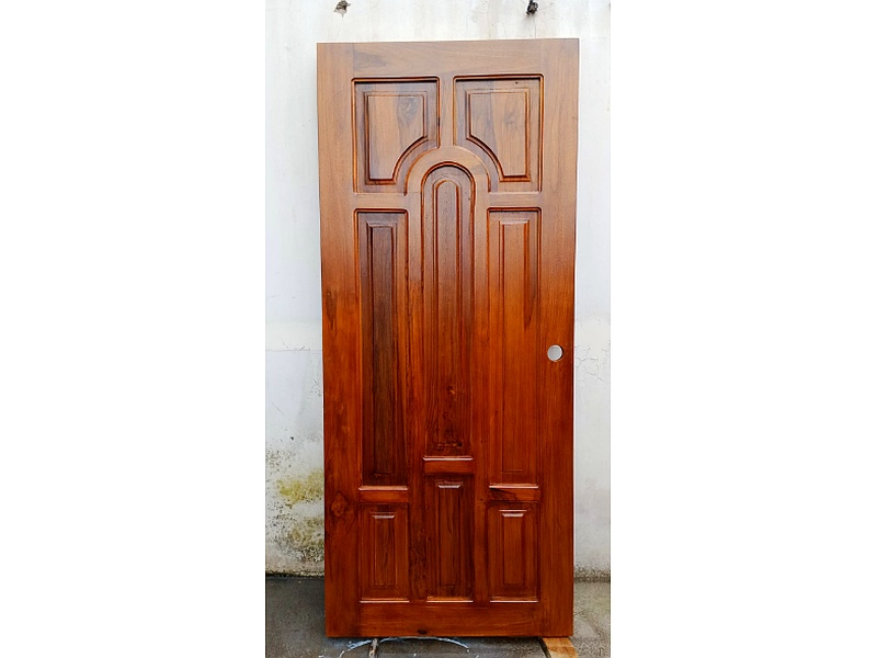 puerta lacada madera Ibarra