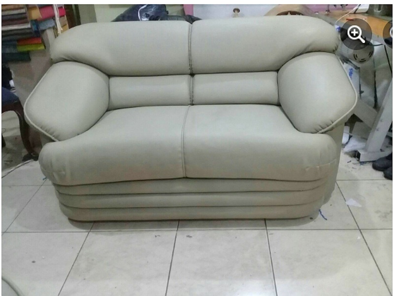 Sillones color hueso Ambato 