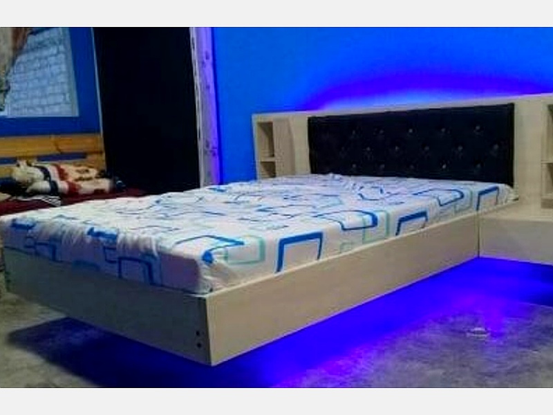 cama 2 plazas pared Ecuador
