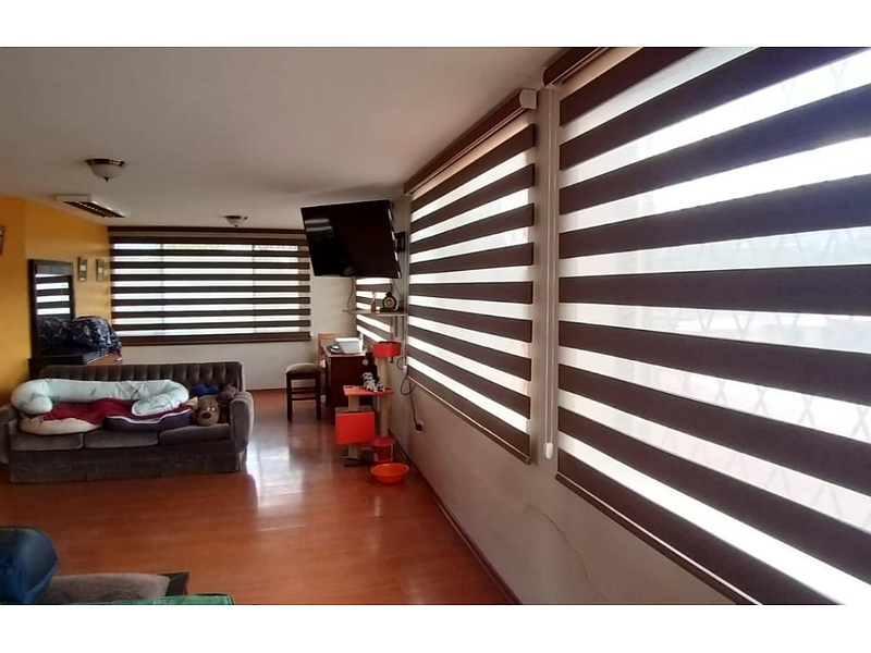 Persiana Vertical de PVC Ecuador