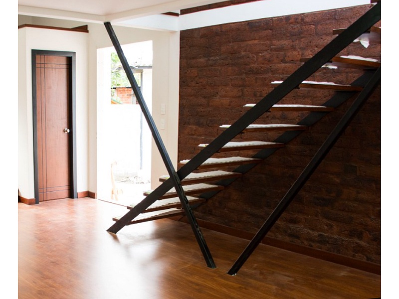 Escaleras Rectas Ecuador