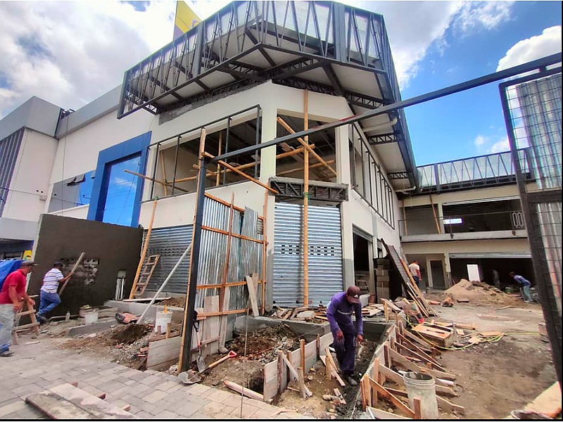 Construcción vivienda urbana Ecuador