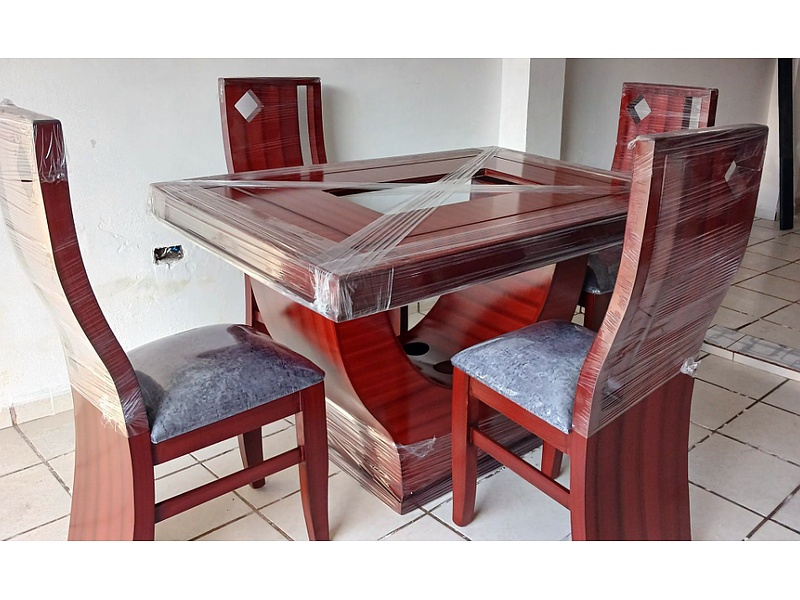 Comedor 4 Sillas Ecuador AARON