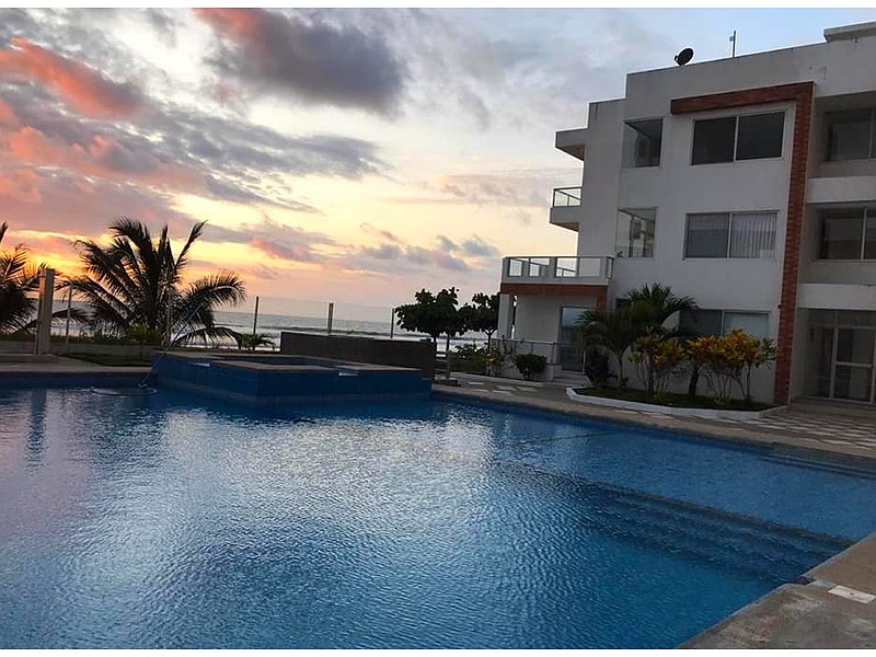 Piscinas infinitas Ecuador
