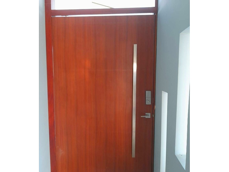 Puerta Madera Moderna Ecuador Soluelec