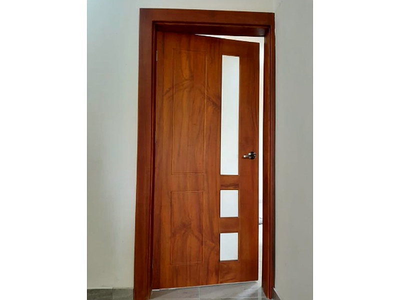 Puerta de madera sólida Ecuador MYL