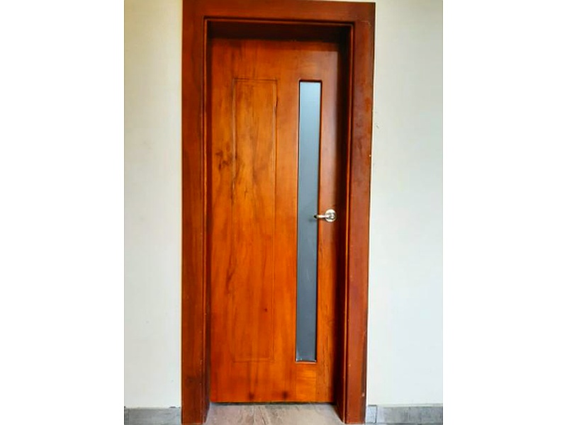 Puerta madera Ecuador MYL