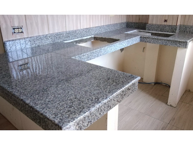 Mesones Mármol Carrara Ecuador