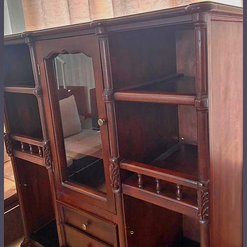 Mueble Antiguo elegante